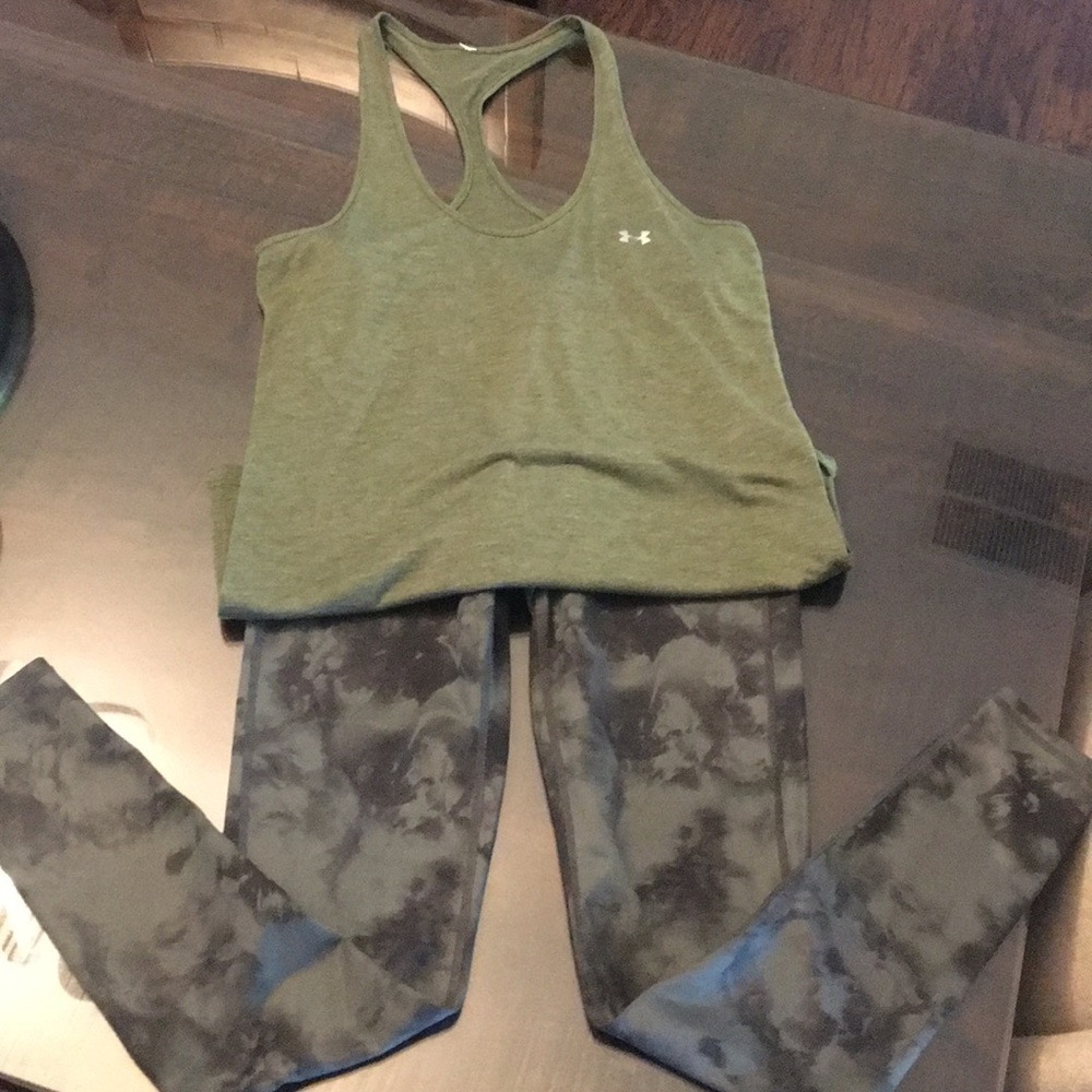 Athleta legging Under Armour top both small